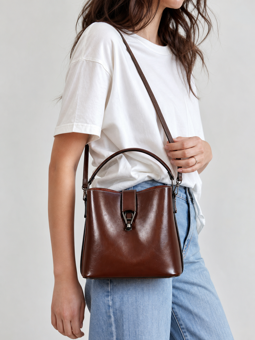 Genuine Leather Bucket Bag | Bern