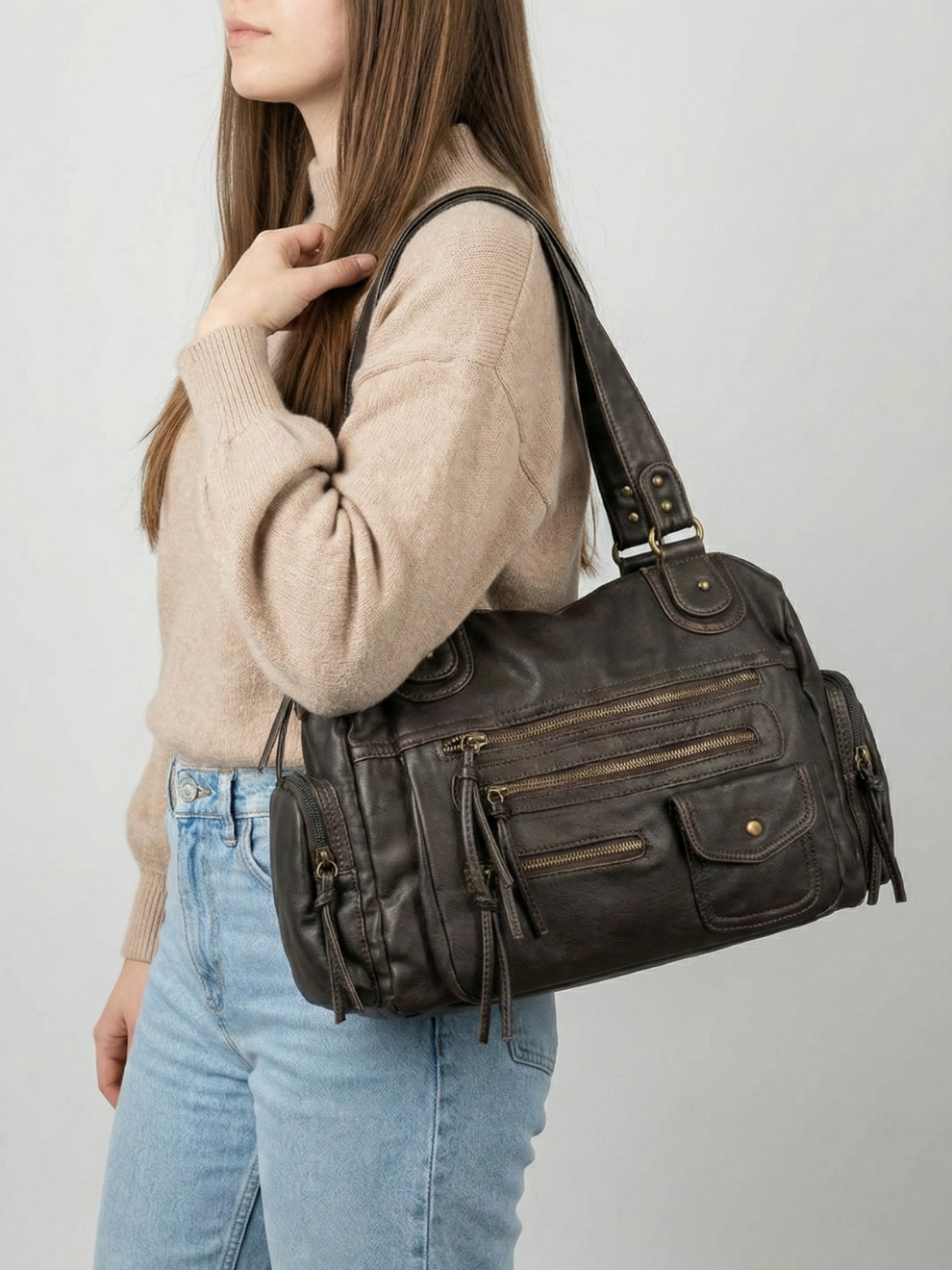 Coffee go-to shoulder handbag for school