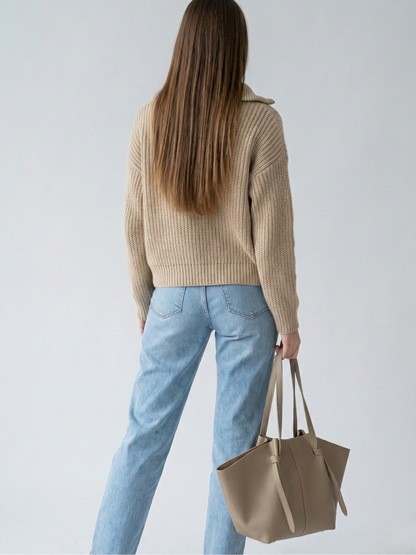 Comfortable tote bag for work