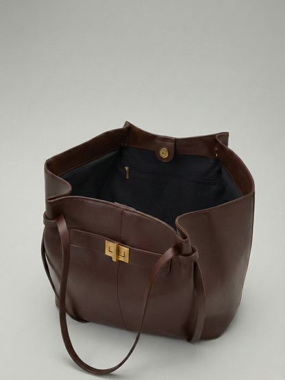 Ladies bag for university