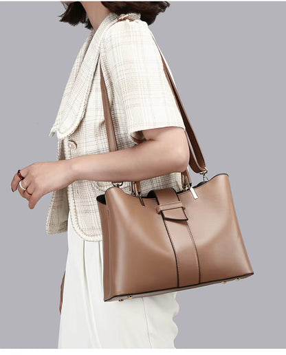 Structured leather Tote bag & Pouch Set |  Warsaw