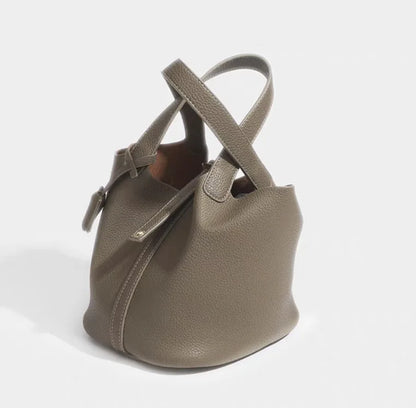 Padlock Bucket Tote | Freiburg