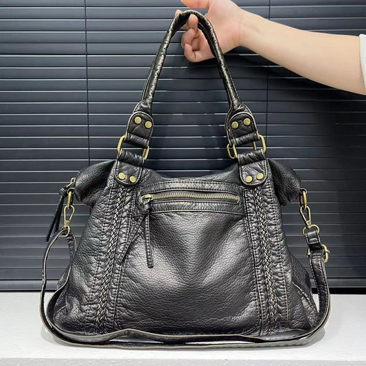 black handbag for school with zipper pockets | PALERMO