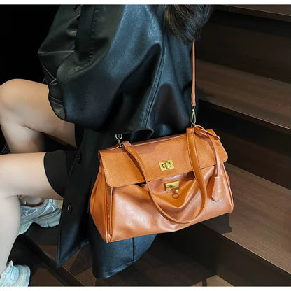 Vintage Lock Satchel Bag | Bratislava