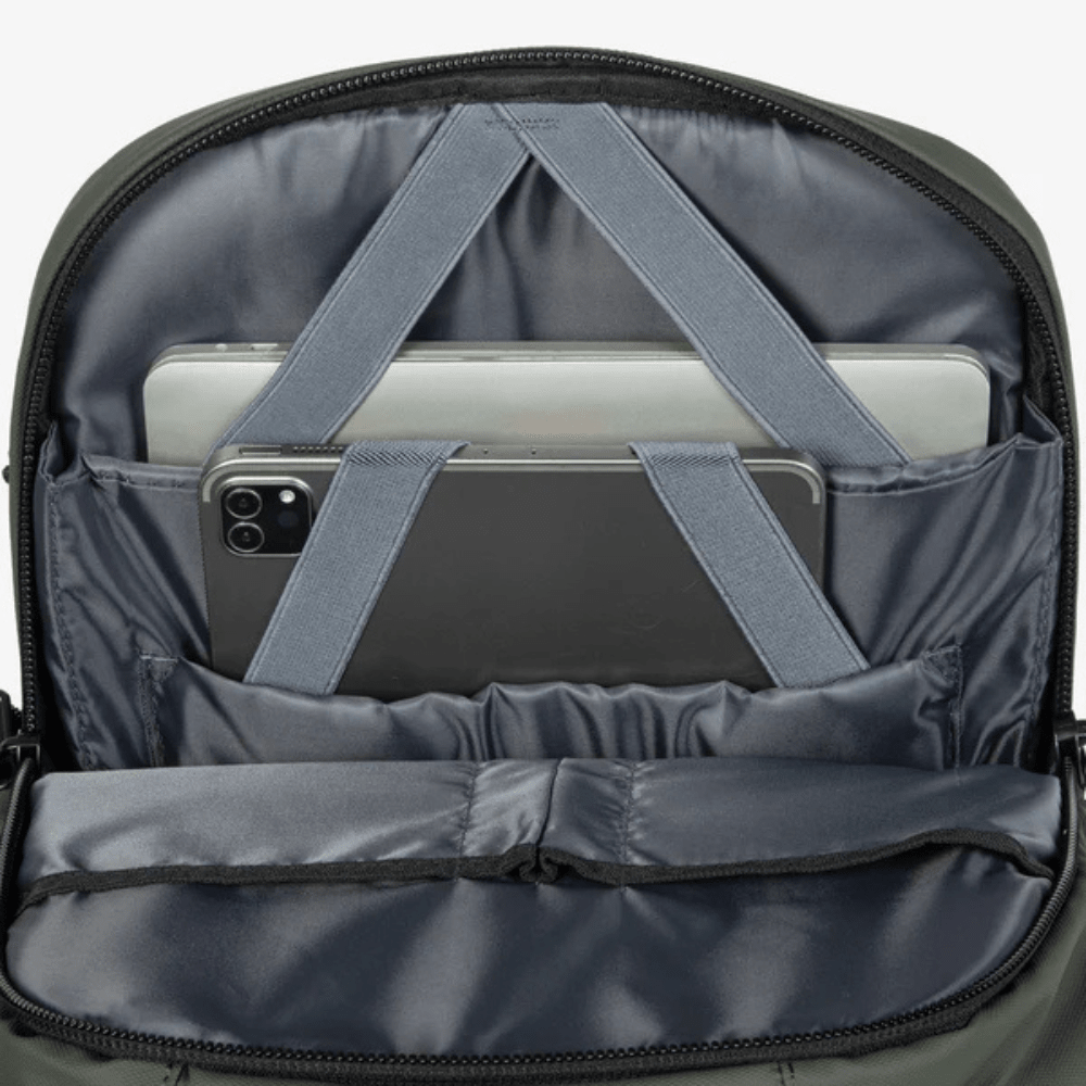 The Sunday - vacuum compression backpack  60L
