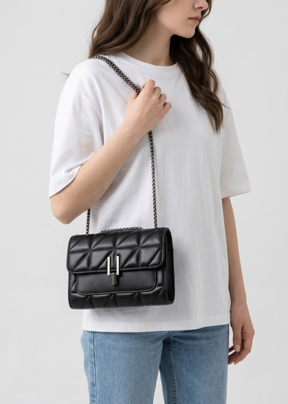 Quilted Chain Crossbody Bag |  Ghent