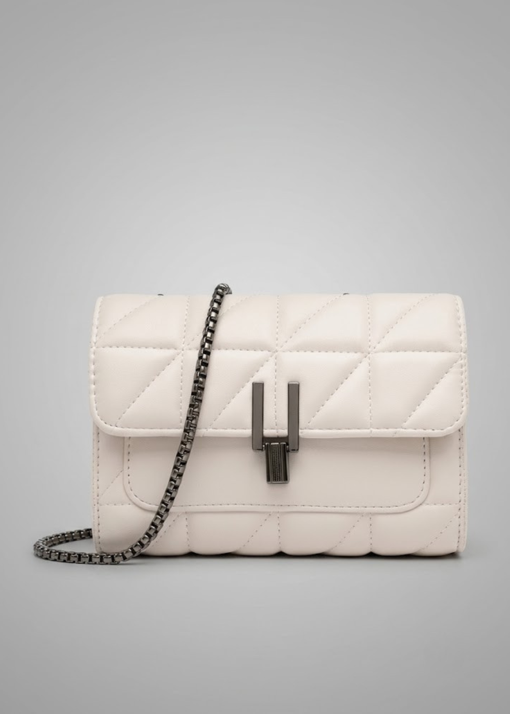 Quilted Chain Crossbody Bag |  Ghent