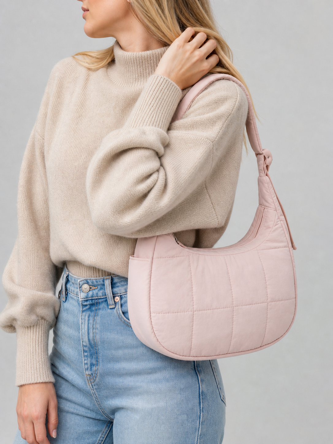 Quilted Puffer Hobo Bag | Aachen