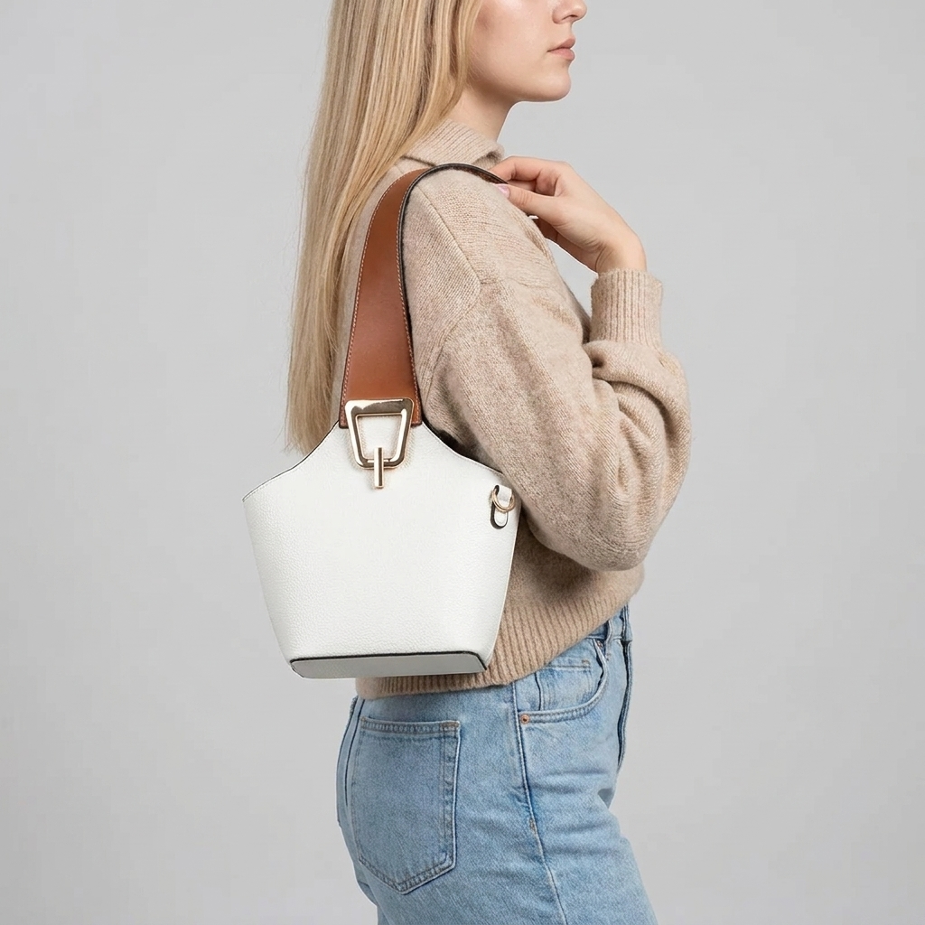 Two Tone Saddle Bucket bag | Aalborg