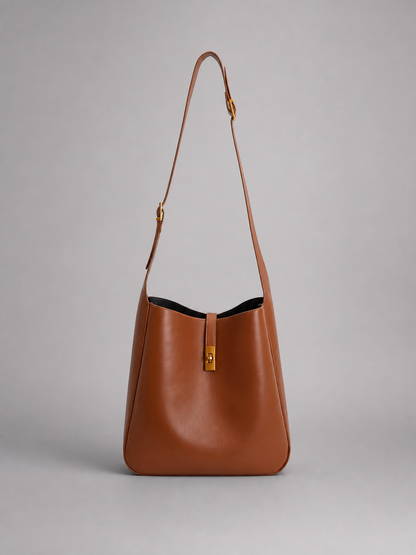 Minimalist Bucket Bag |  Chur