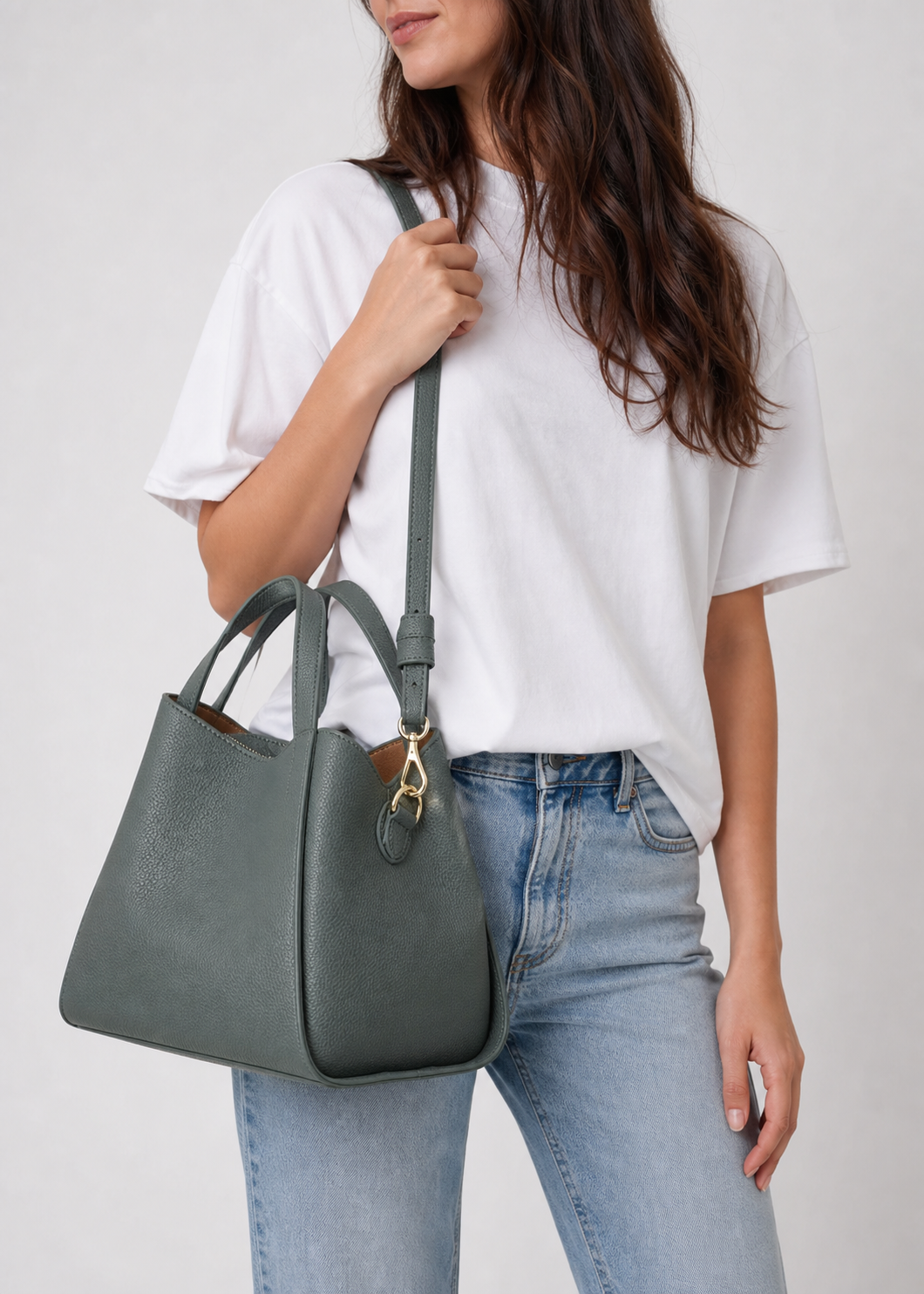 Structured Shoulder Bag | Tampere