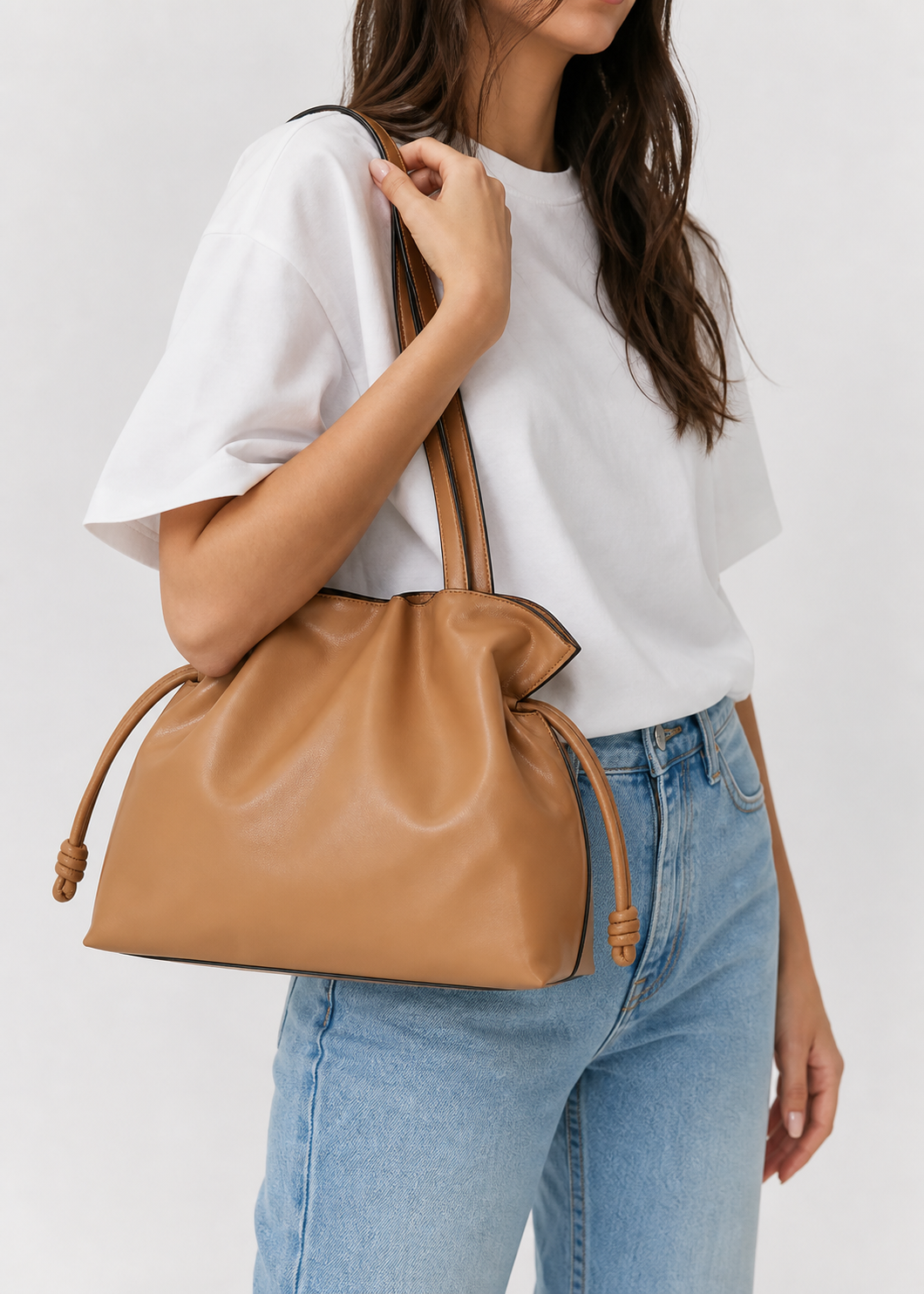 Ruched Cloud bucket Bag |  Coburg