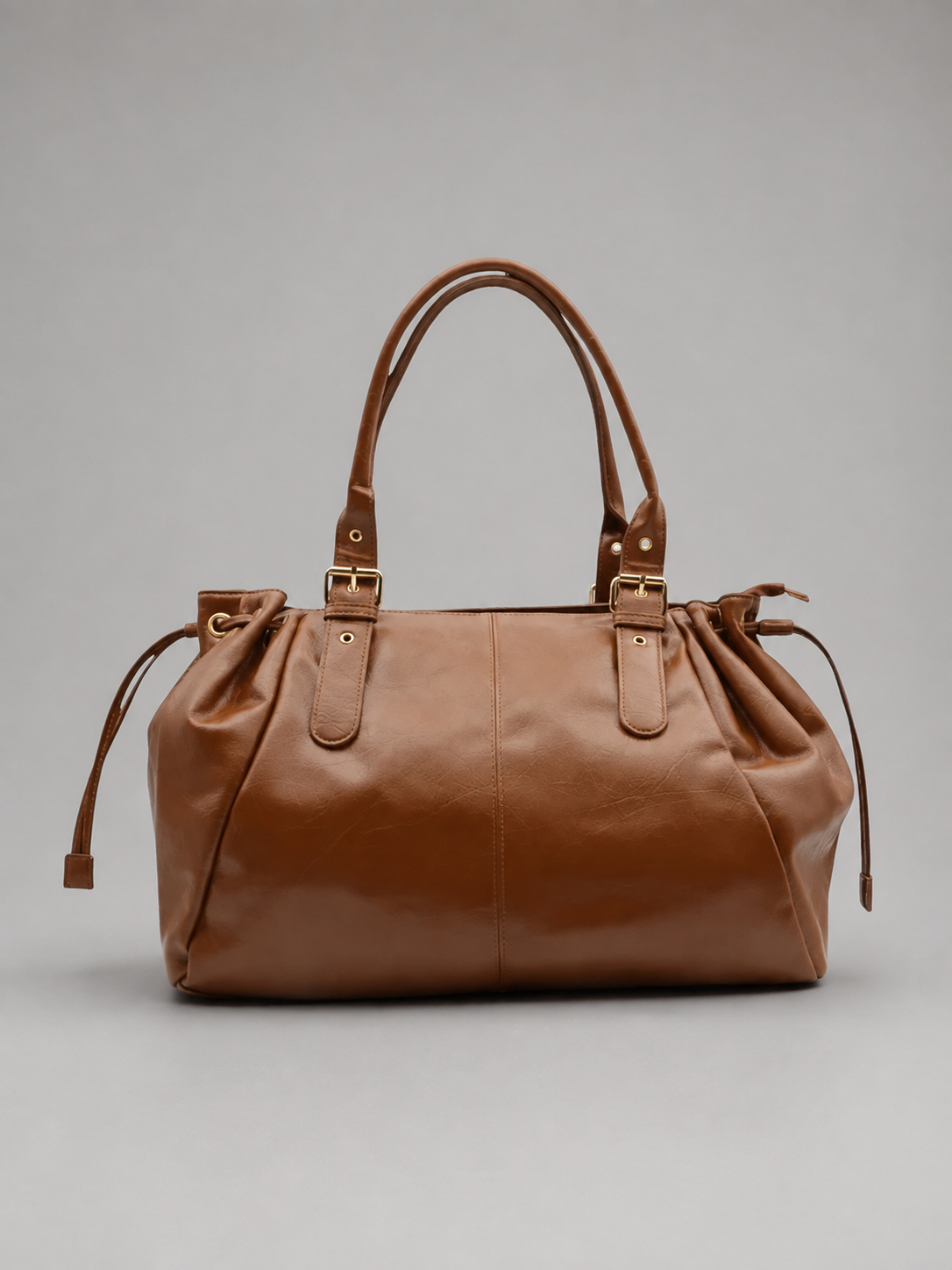 Glossy Leather Shoulder Bag | Bonn