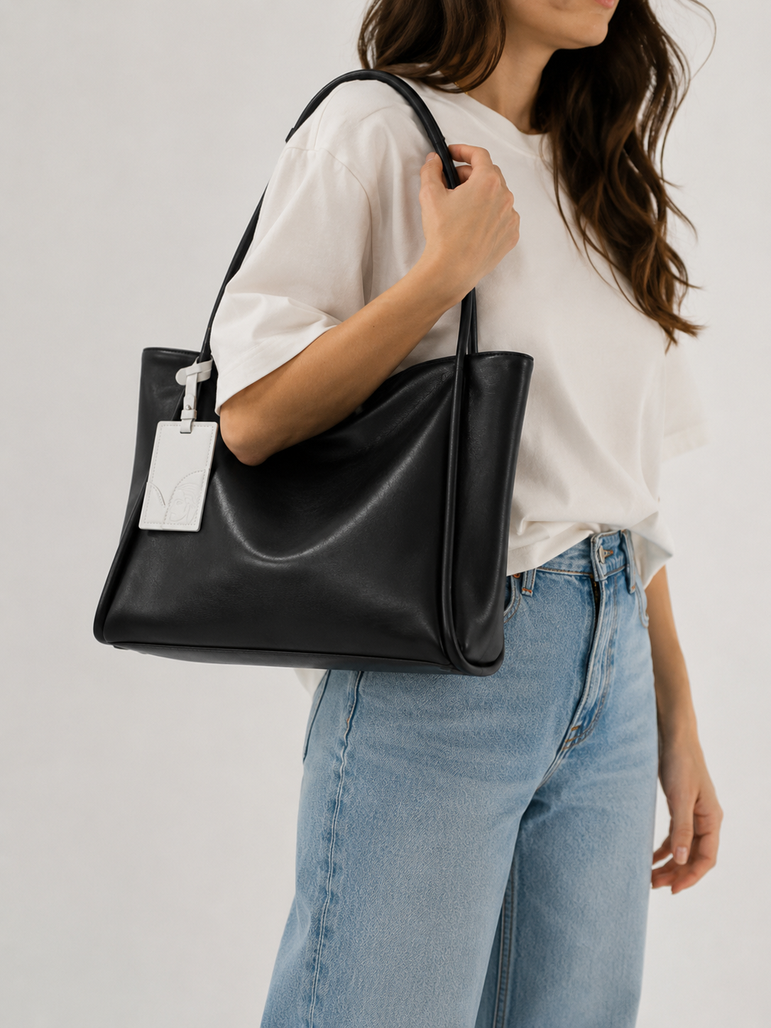Slouchy Leather Tote Bag |  Aarhus