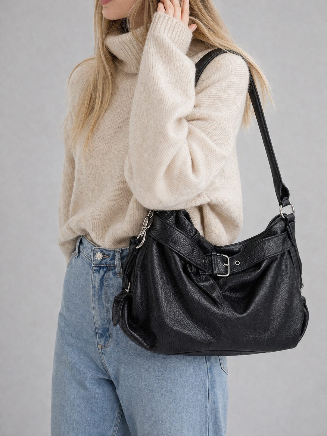 Biker Buckle Hobo Bag | Reims