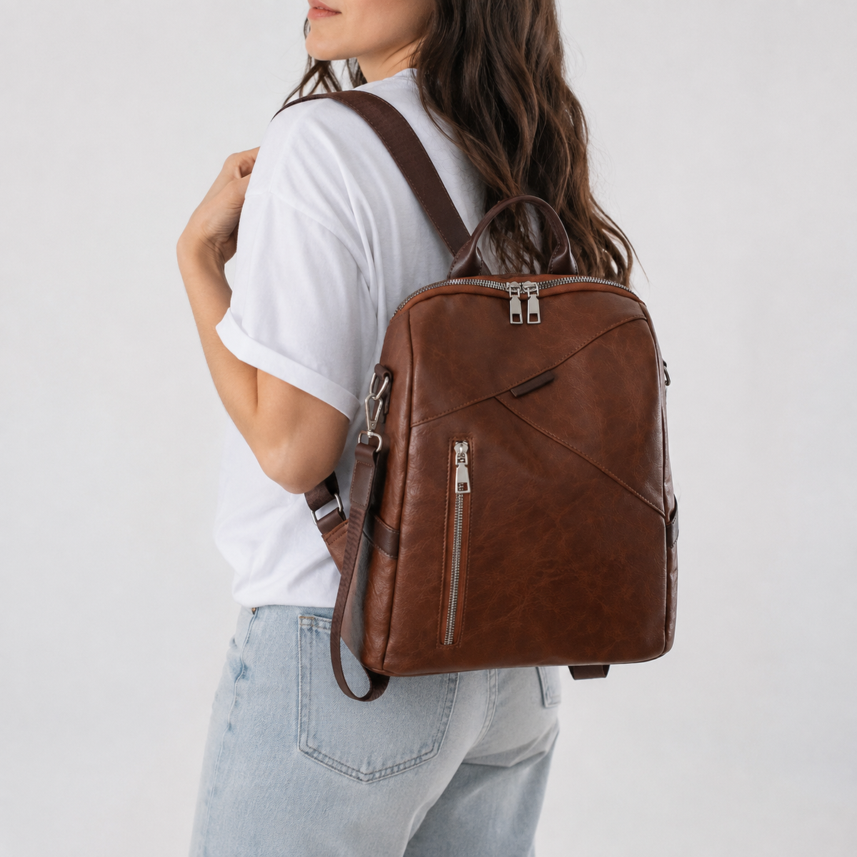 Minimalist Leather Backpack |  Villingen