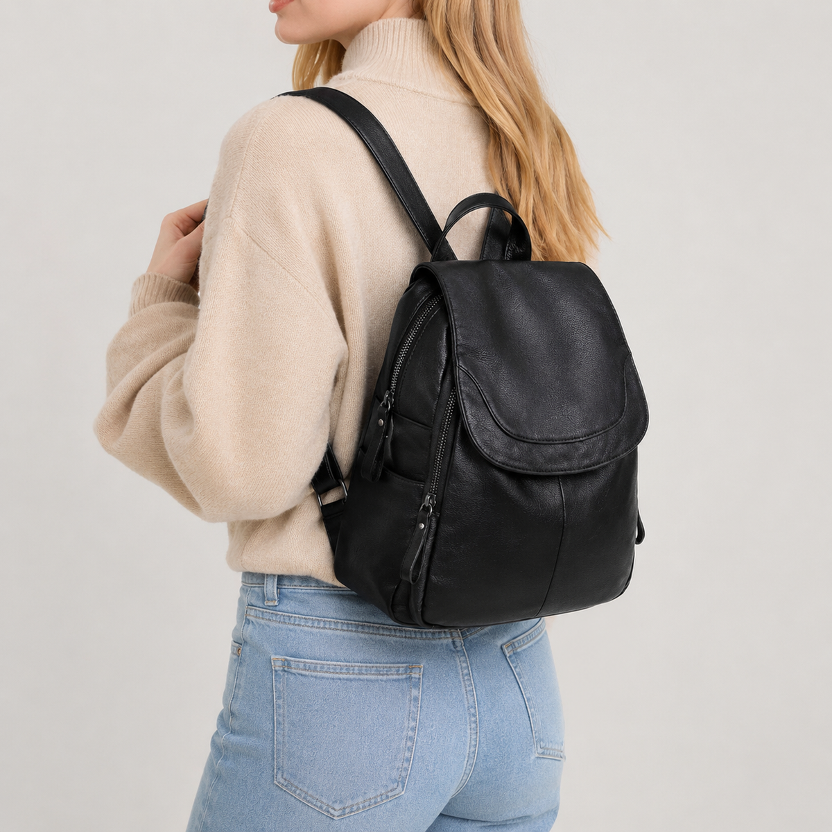 Flap leather Backpack | Calais