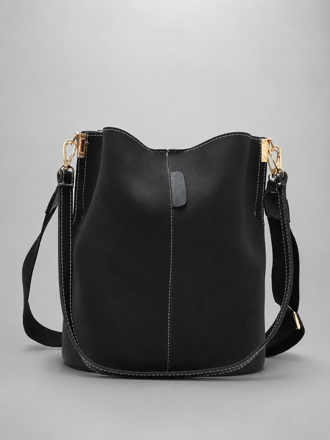 Suede Bucket Bag | Innsbruck